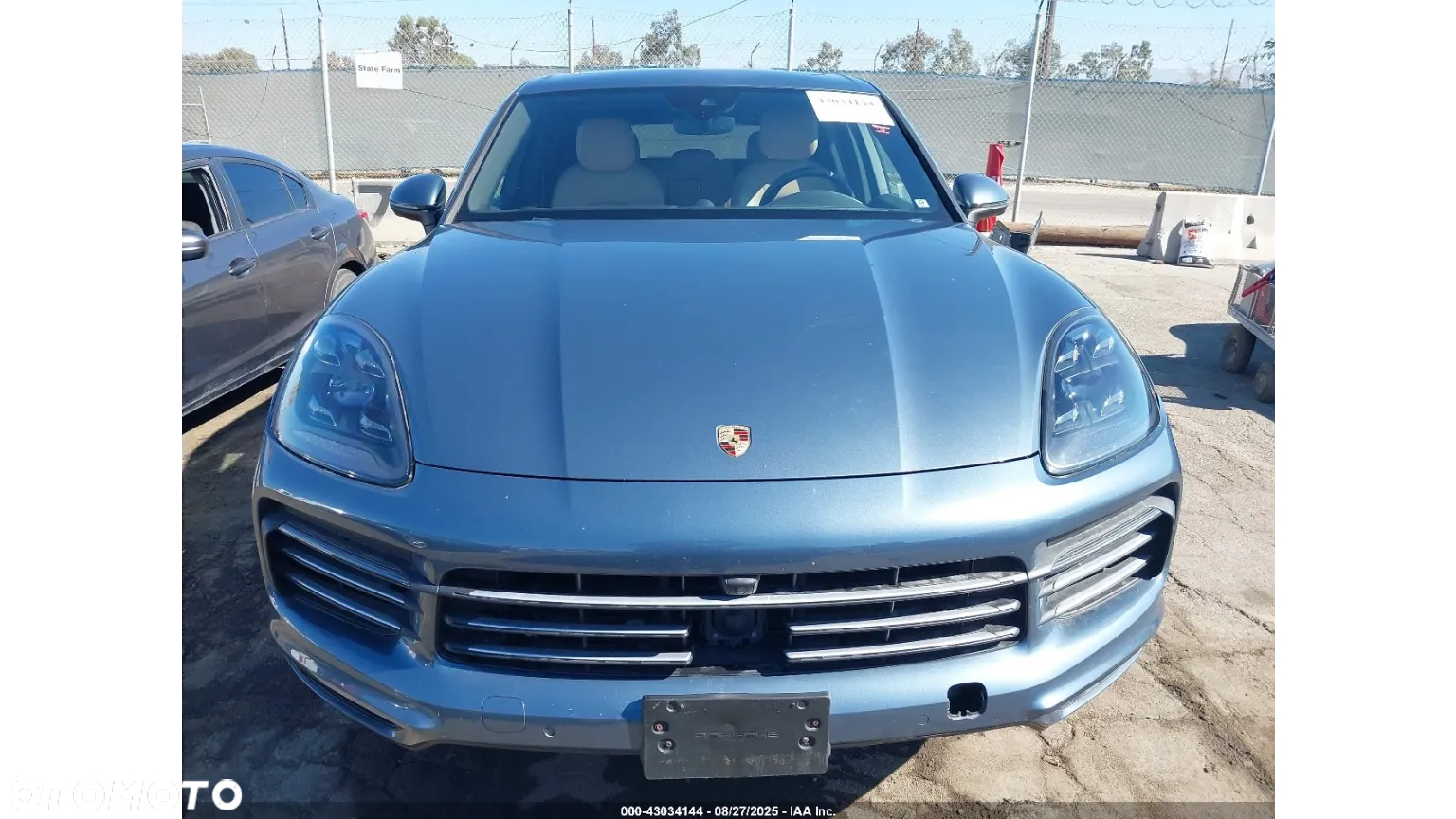 Porsche Cayenne - 4