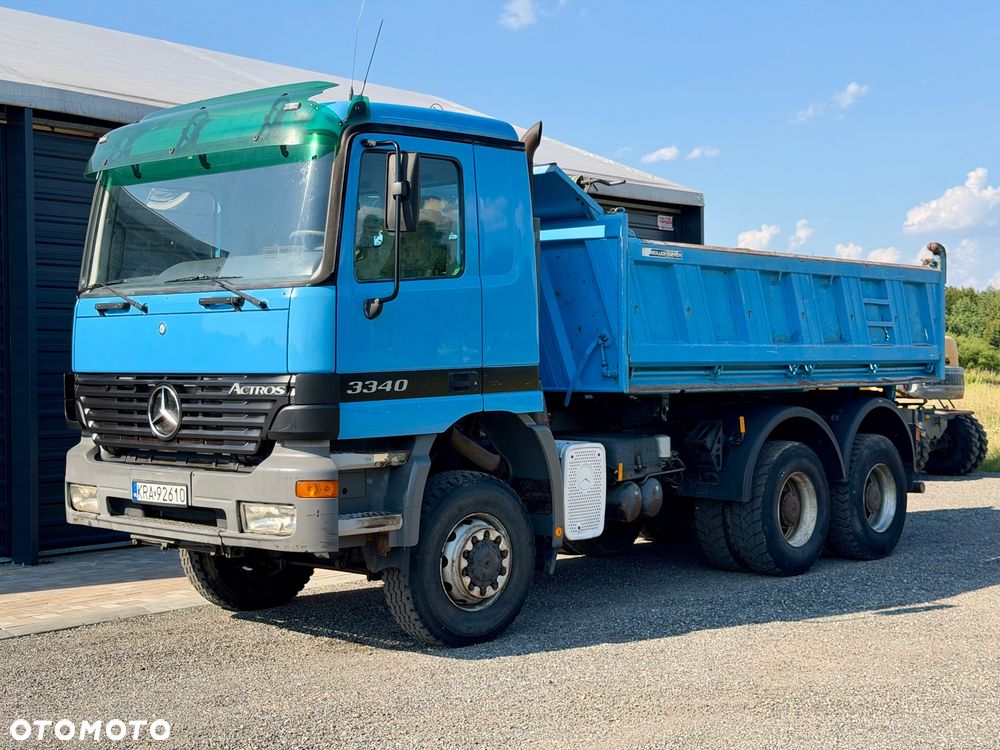 Mercedes-Benz Actros 3340 - 4