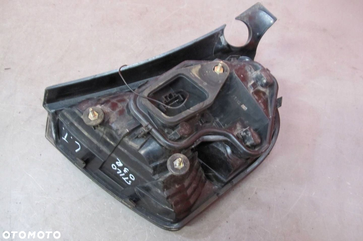 FIAT STILO HB 3D LAMPA LEWA TYŁ TYLNA EUROPA 45823706 - 6
