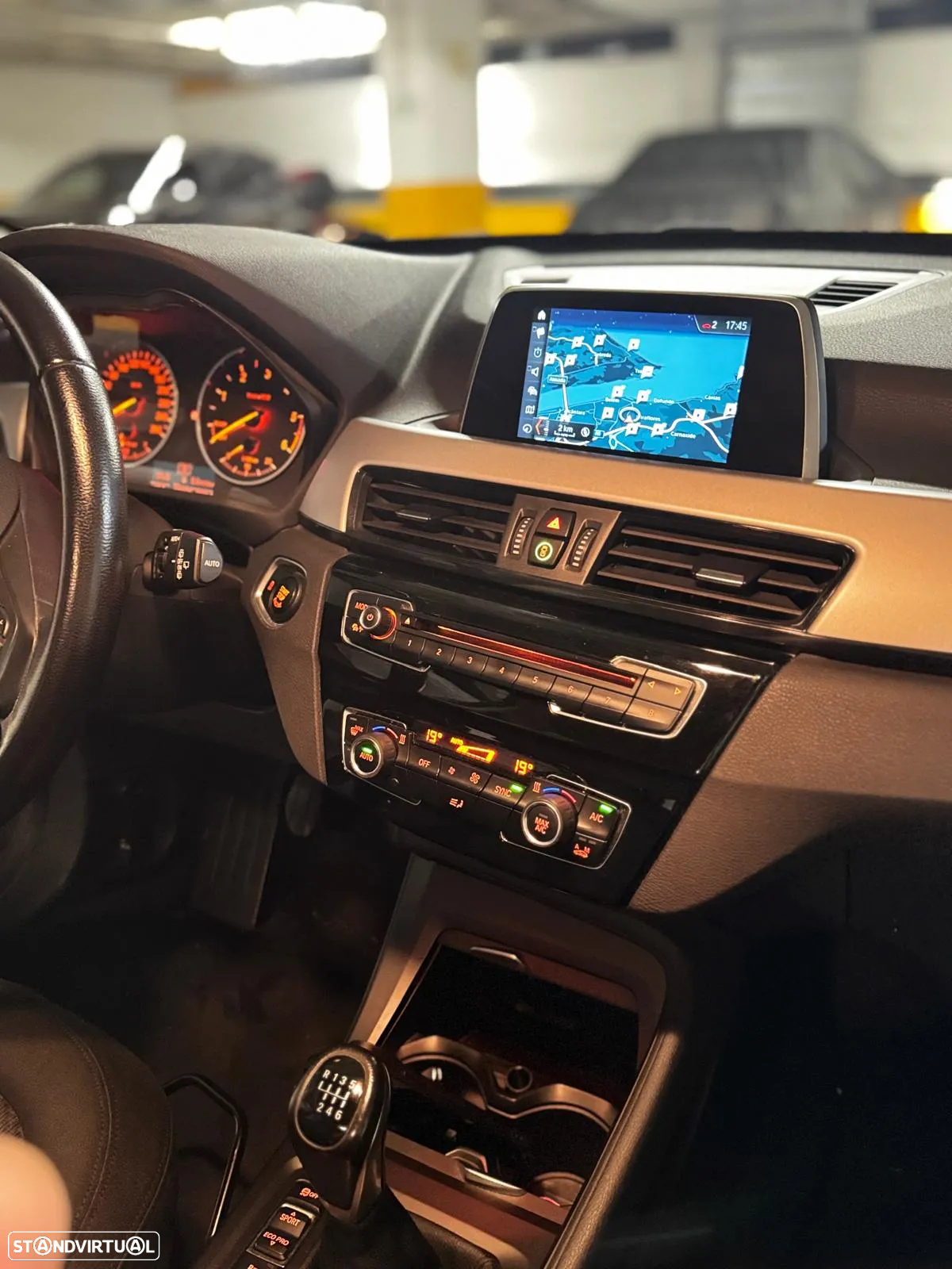 BMW X1 18 d xDrive - 21