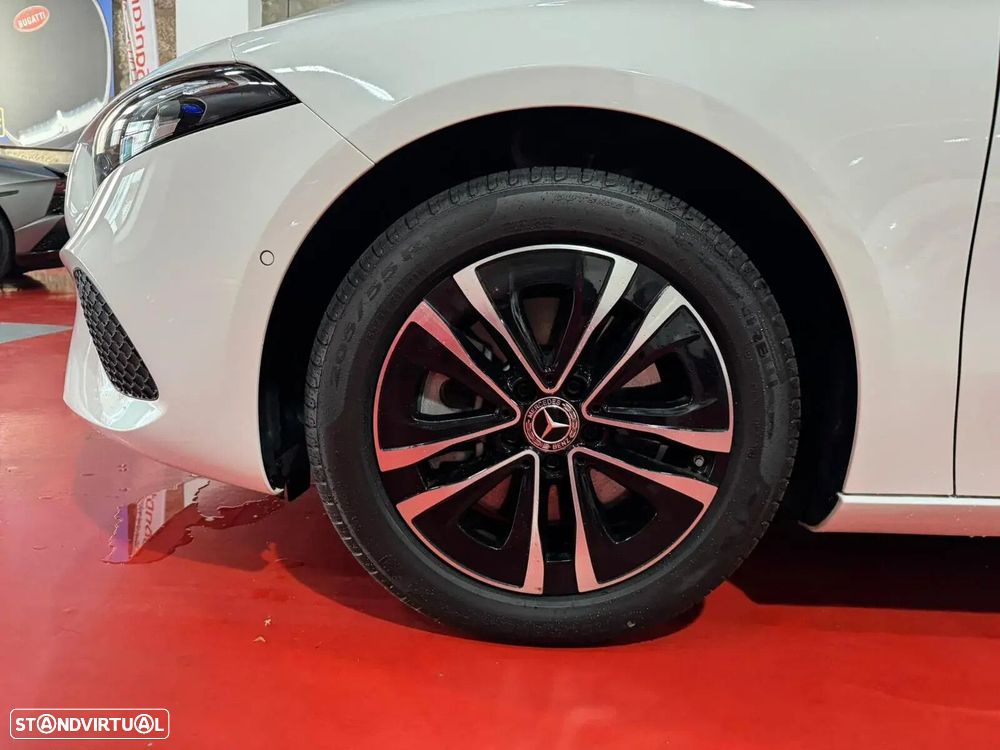 Mercedes-Benz A 250 - 10