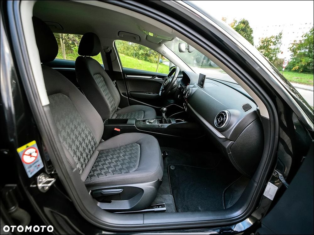 Audi A3 Sportback - 18