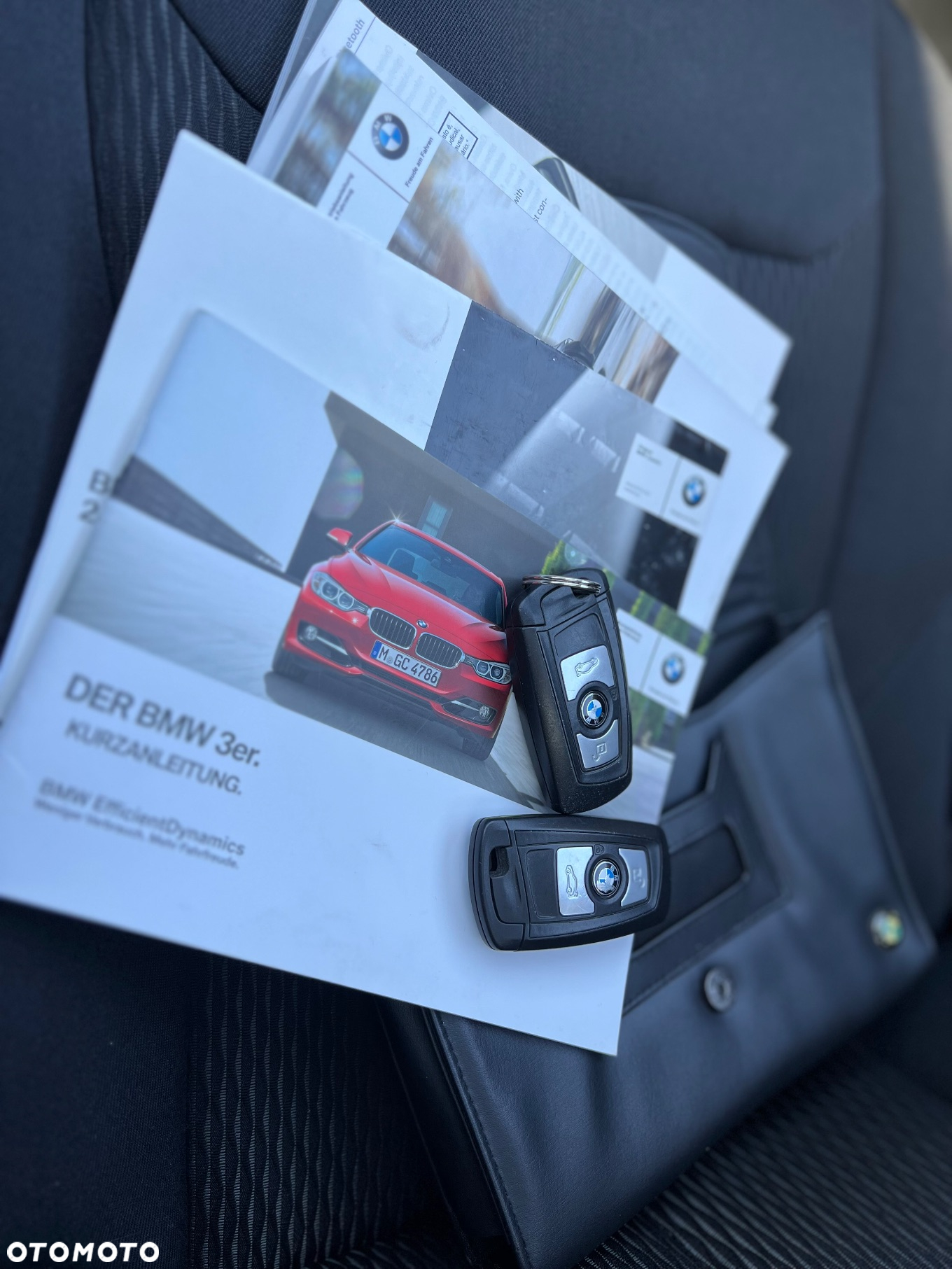 BMW Seria 3 318d DPF Touring Edition Exclusive - 19