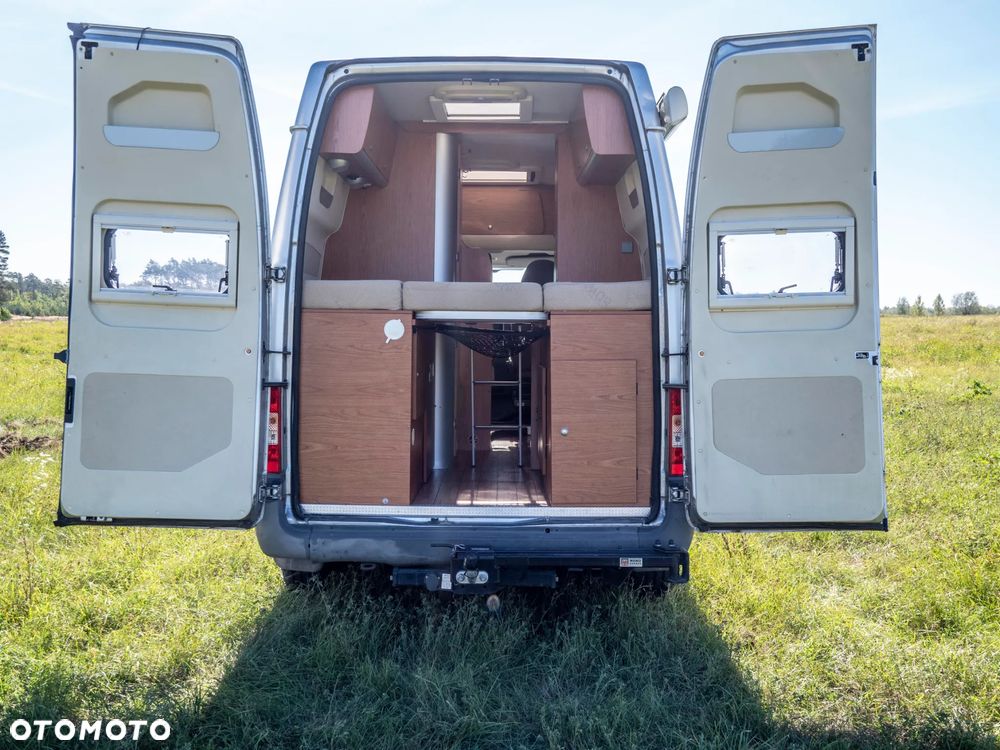 Ford Transit - 8