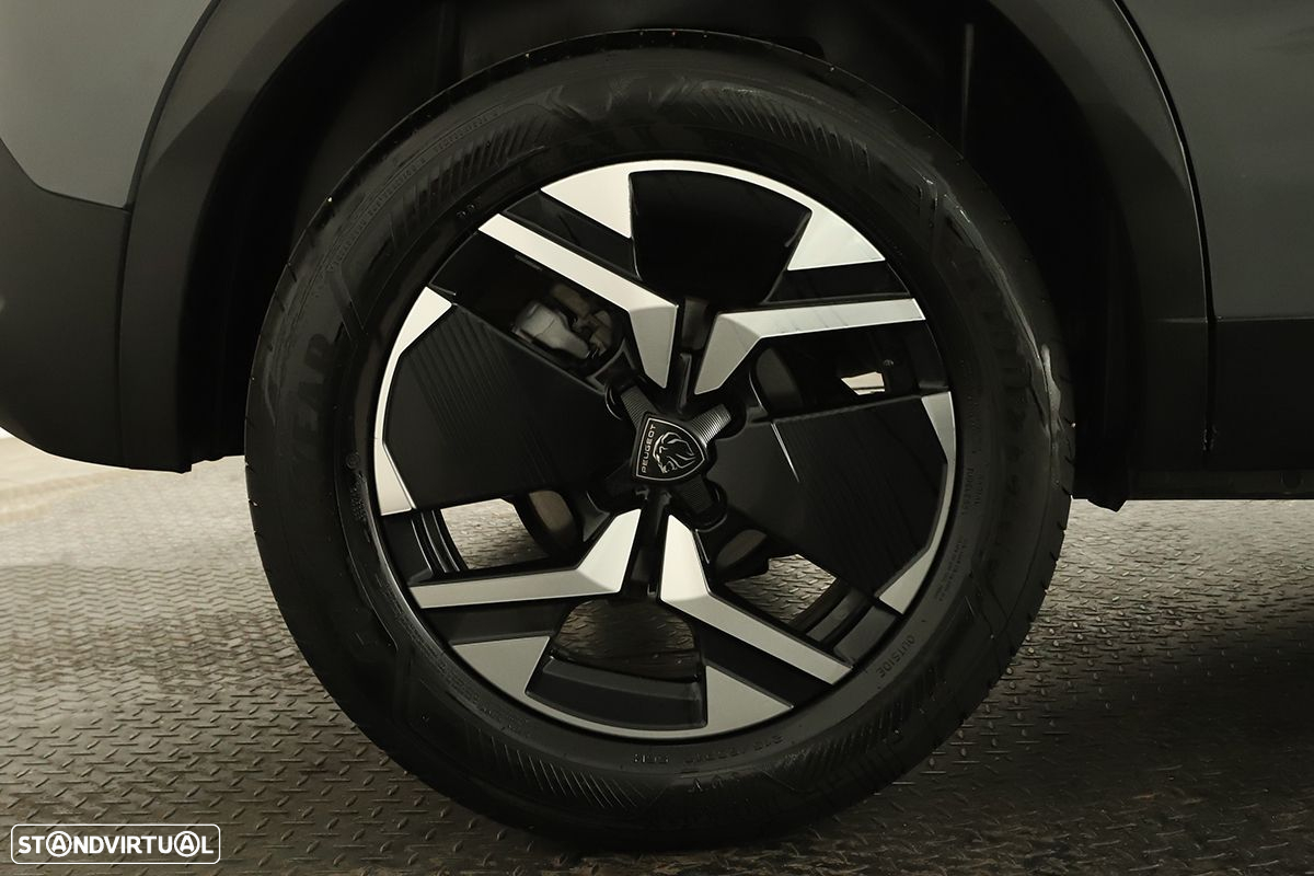 Peugeot 2008 1.2 PureTech Allure - 5
