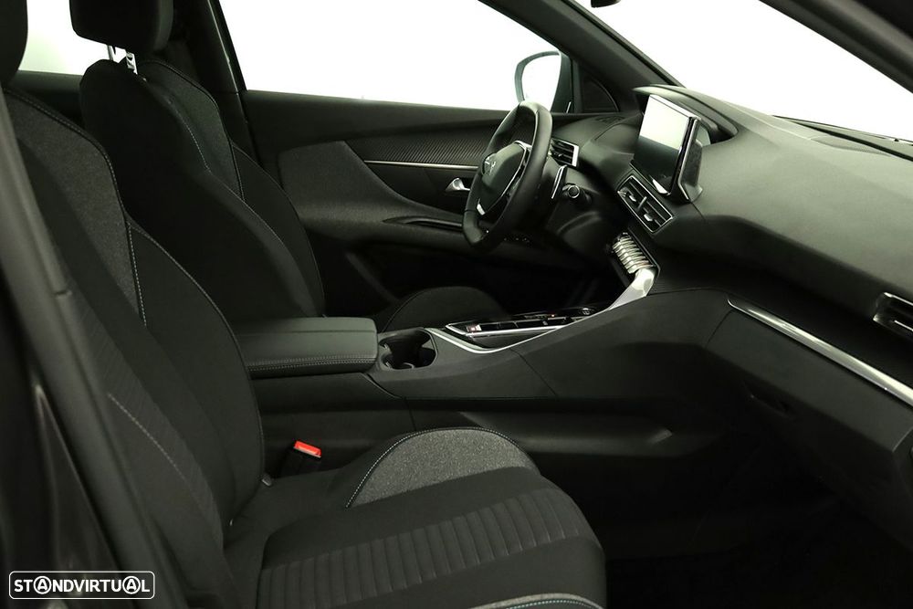 Peugeot 3008 1.6 Hybrid Allure e-EAT8 - 22