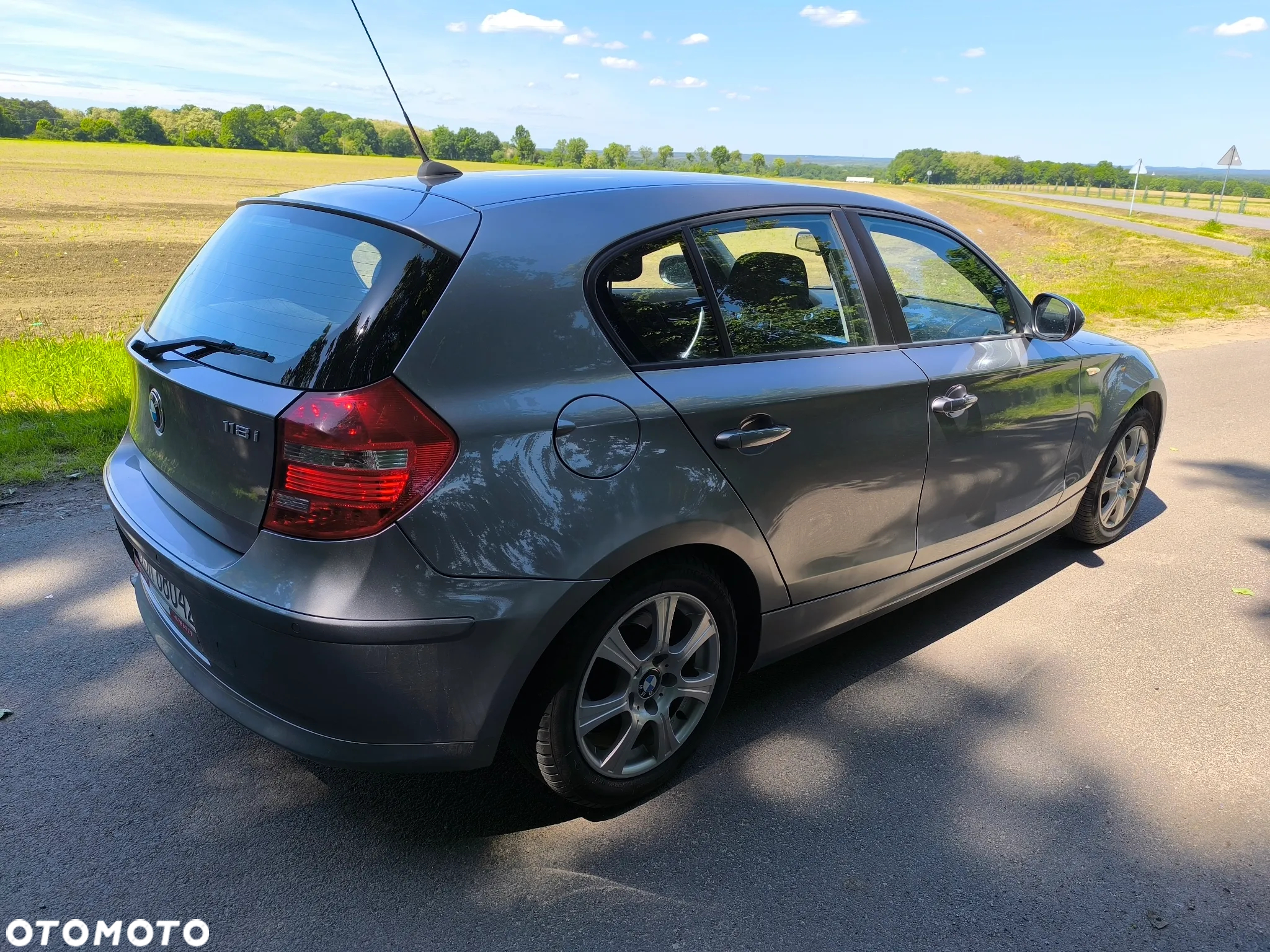 BMW Seria 1 118i - 5