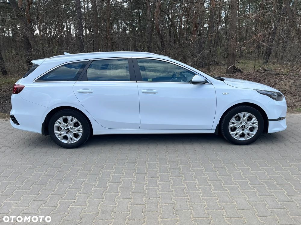 Kia Ceed 1.5 T-GDI M - 8