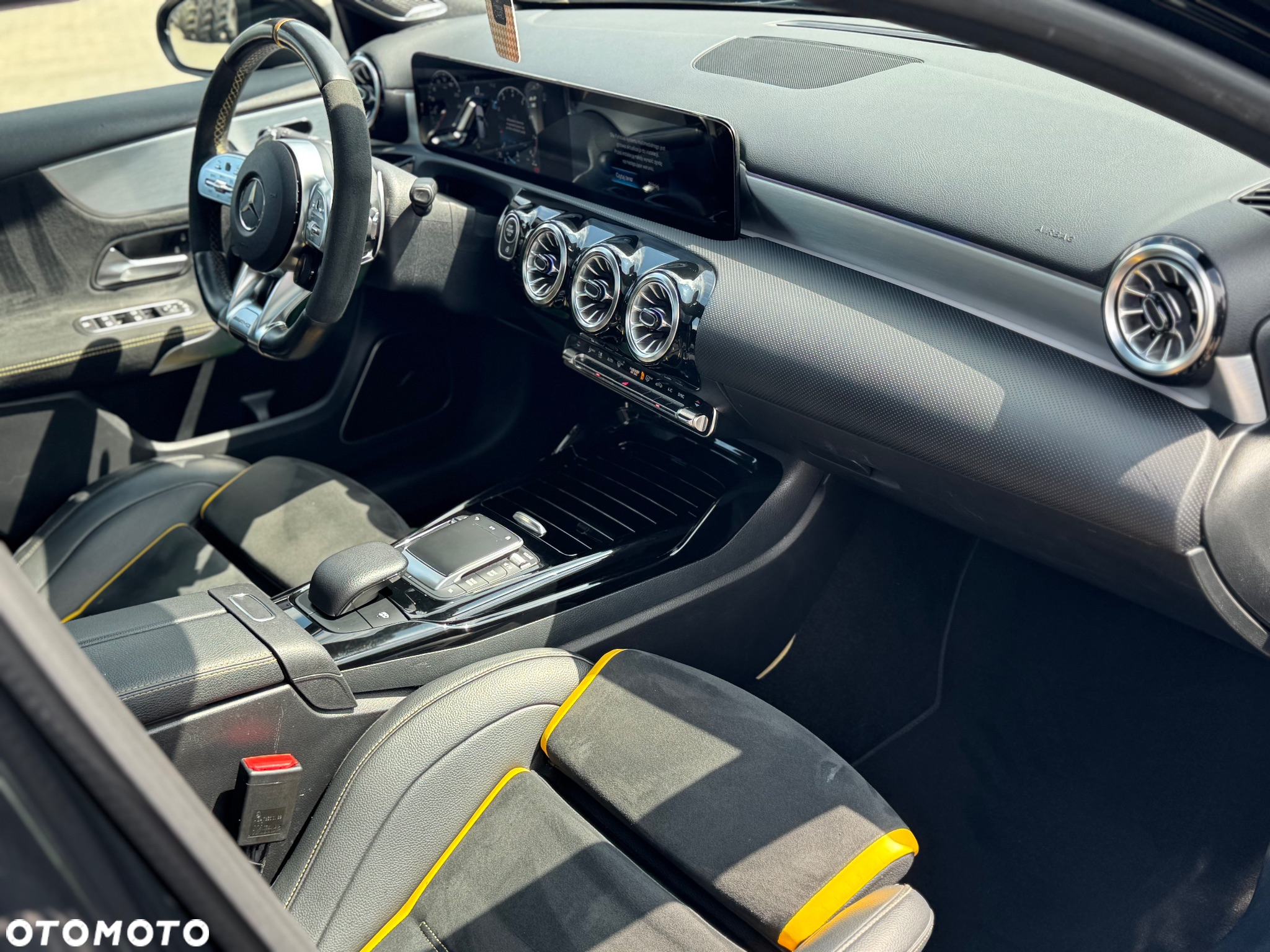 Mercedes-Benz Klasa A 45 S AMG 4-Matic 8G-DCT - 9