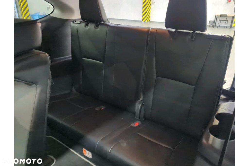 Toyota Highlander - 11
