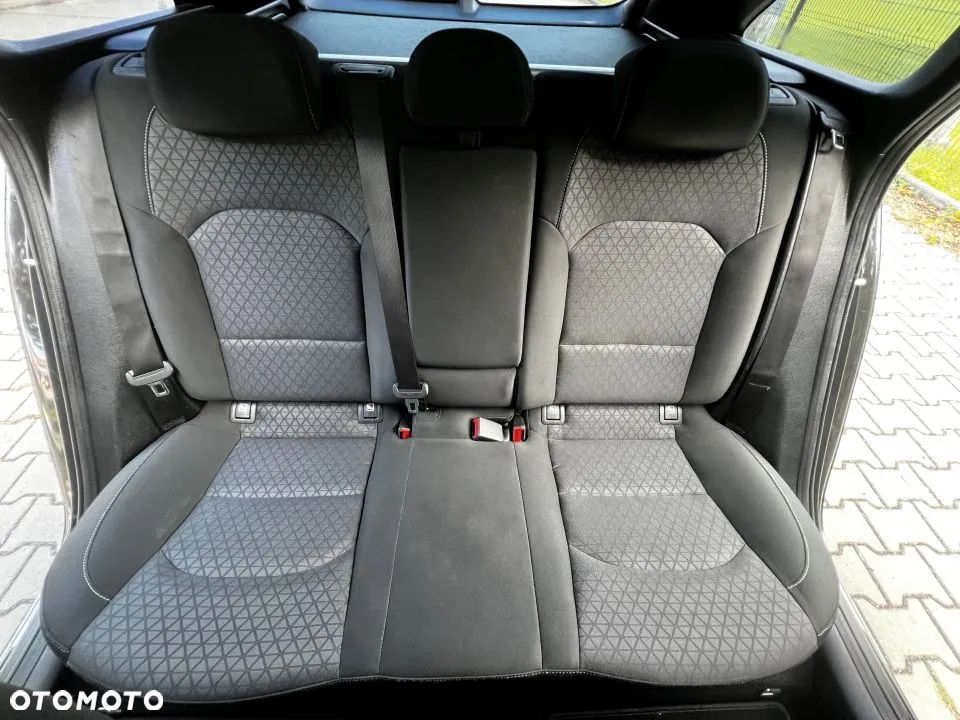 Kia Ceed SW 1.6 CRDi DCT Platinum Edition - 10