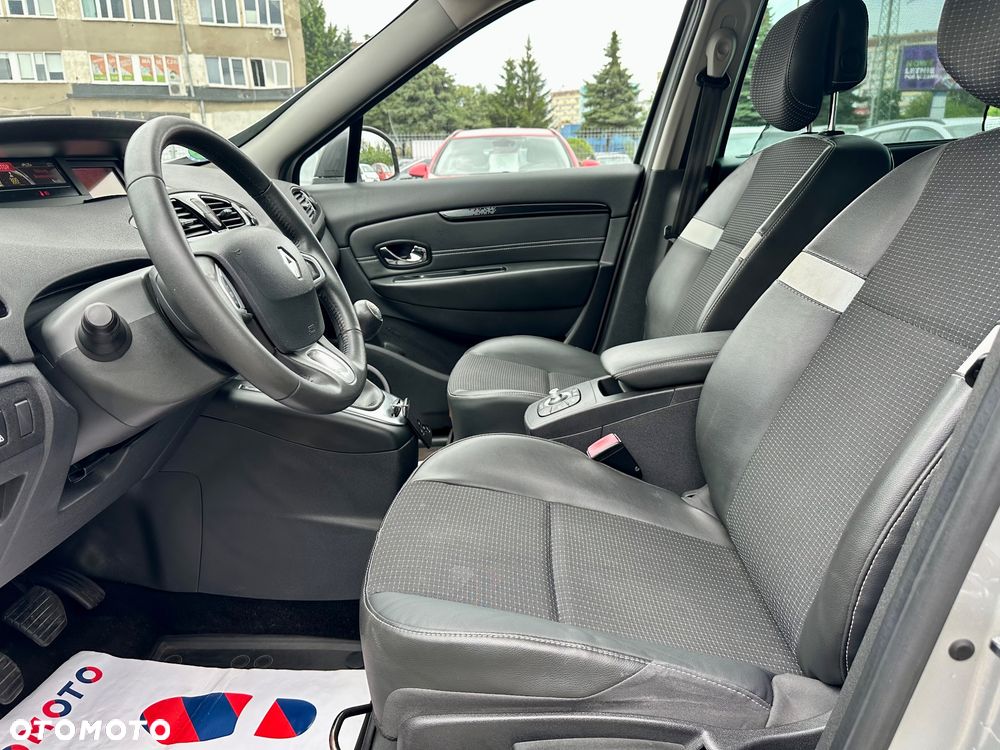 Renault Scenic 1.4 16V TCE Privilege - 13