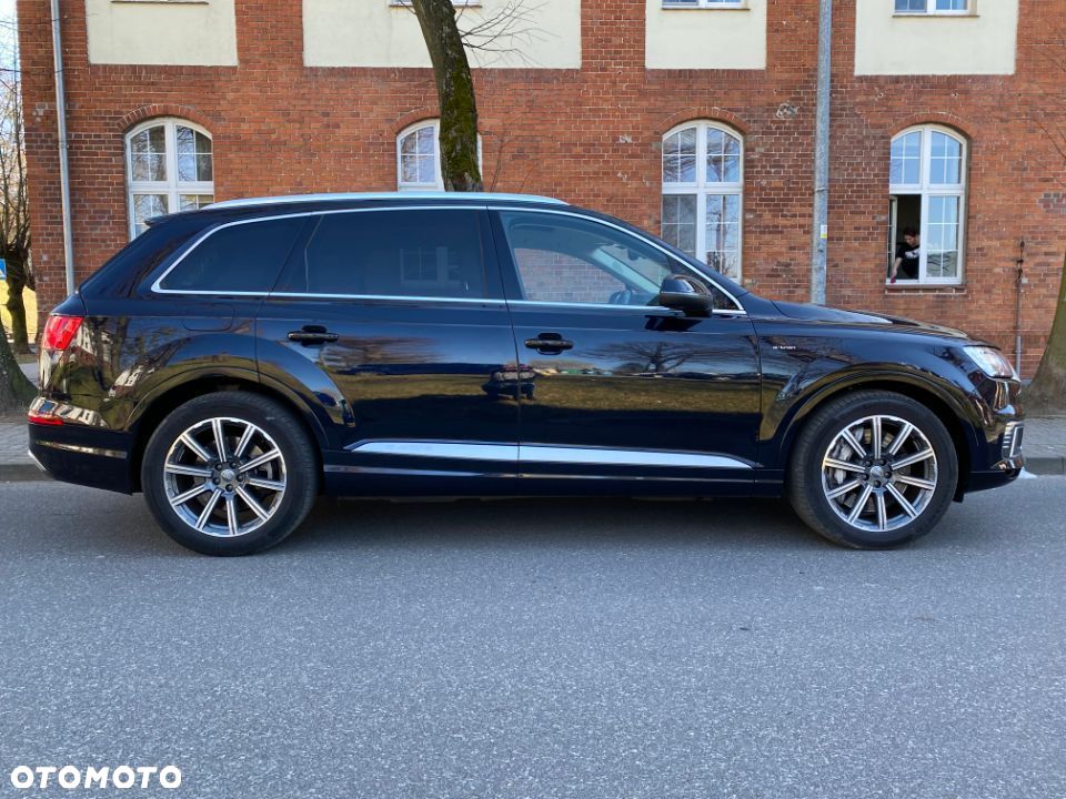Audi Q7 - 2
