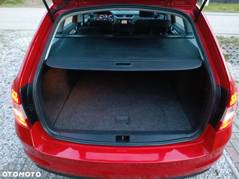 Skoda Octavia 1.6 TDI Edition - 13