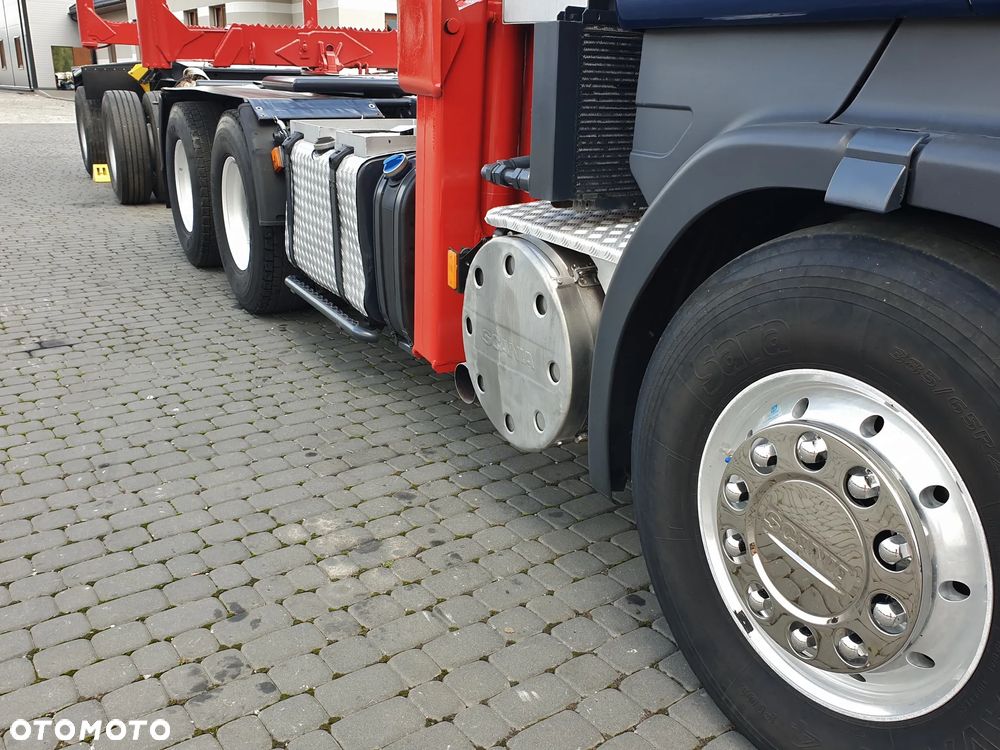 Scania R560 v8 6X4 DŻWIG LOGLIF 241 SL do lasu / drewna / dłużcy - 22