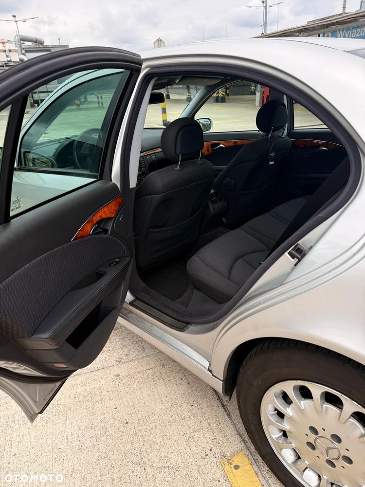 Mercedes-Benz Klasa E 320 Elegance - 10