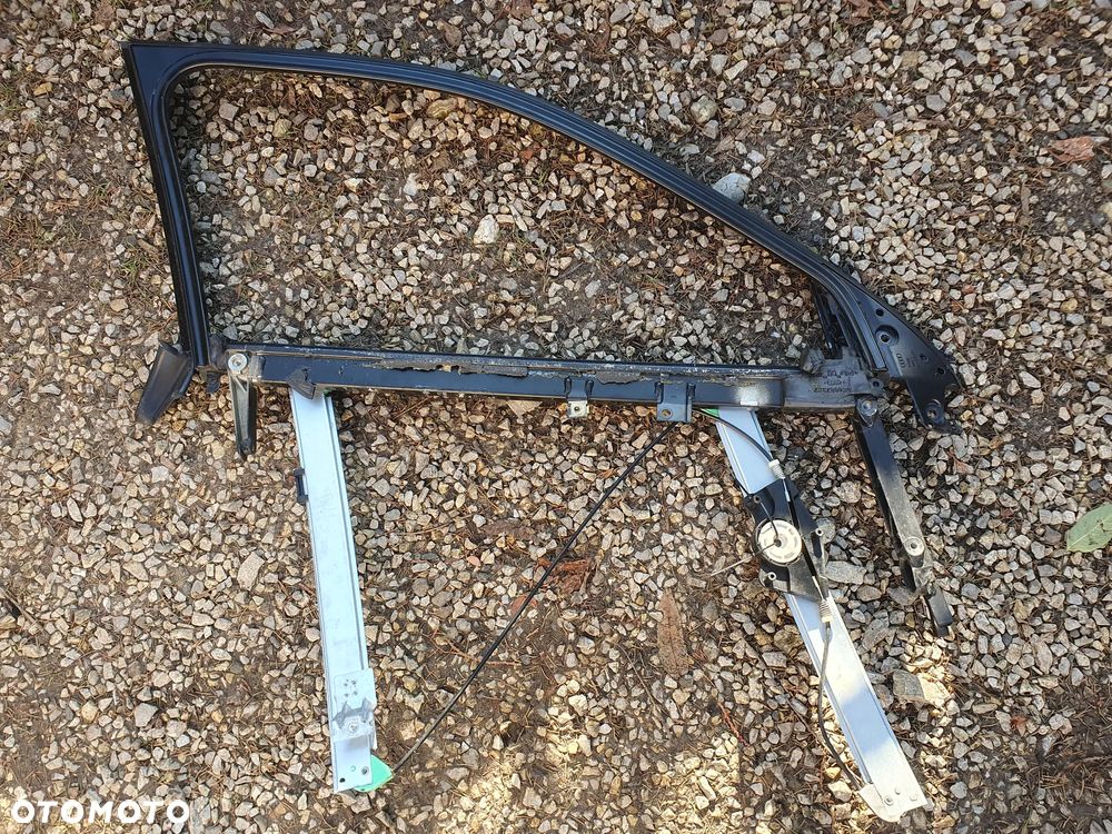 RAMKA MECHANIZM SZYBY LEWY PRZÓD PRZEDNI AUDI A4 B6 - 2