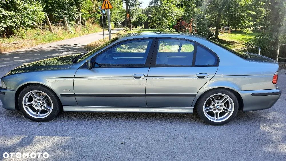 BMW Seria 5 525i - 8
