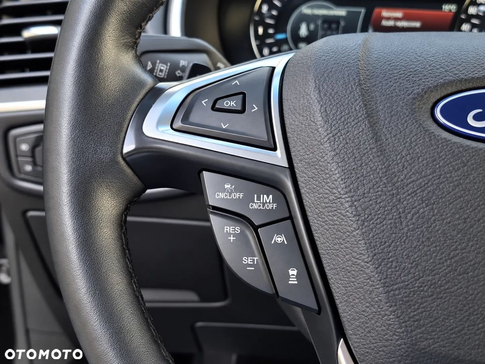 Ford Edge 2.0 EcoBlue Twin-Turbo 4WD Vignale - 32