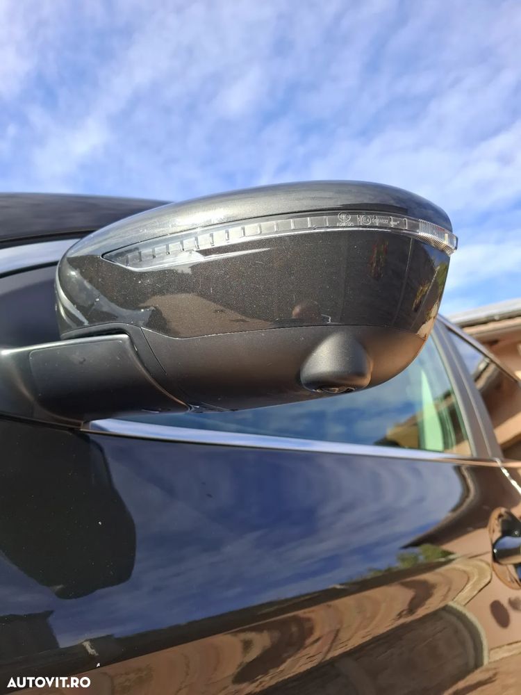 Nissan Qashqai 1.7 dCi Xtronic ALL-MODE 4x4i TEKNA - 9