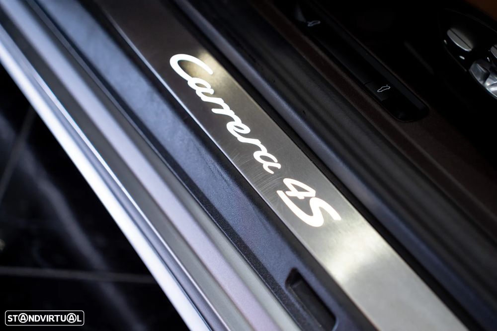 Porsche 911 (991) Carrera 4 S PDK - 30