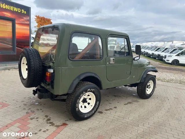 Jeep CJ - 4