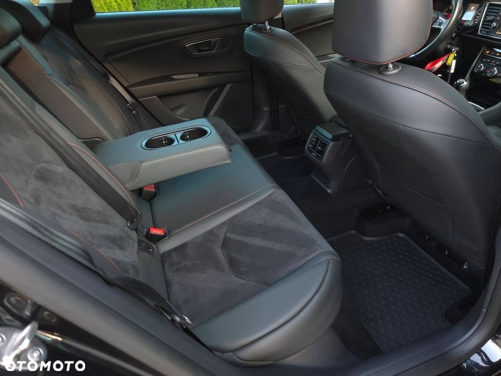 Seat Leon 2.0 TDI DPF FR Black Matt Edition - 35