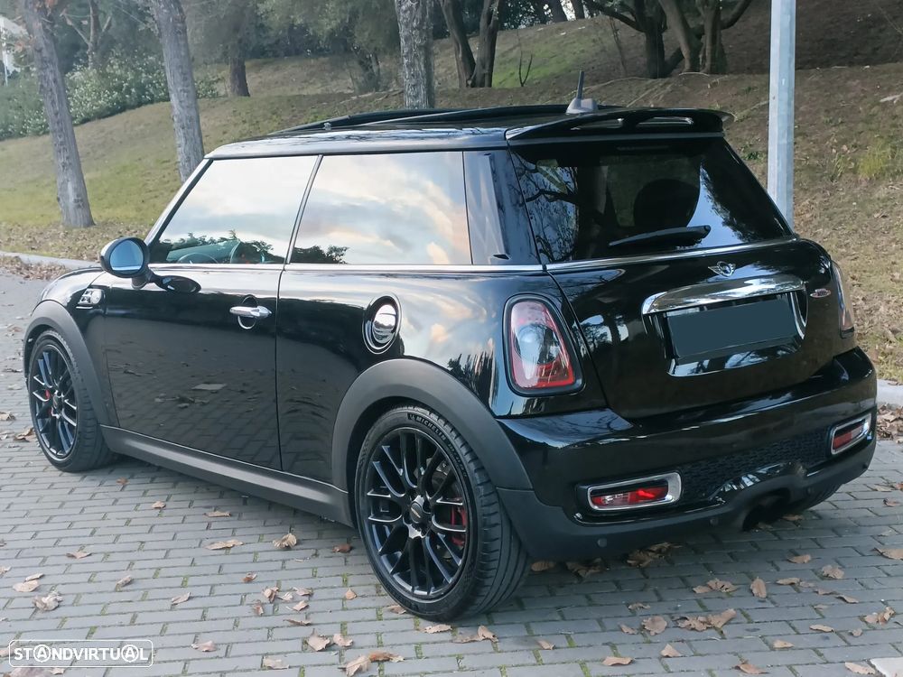 MINI Coupé John Cooper Works - 3