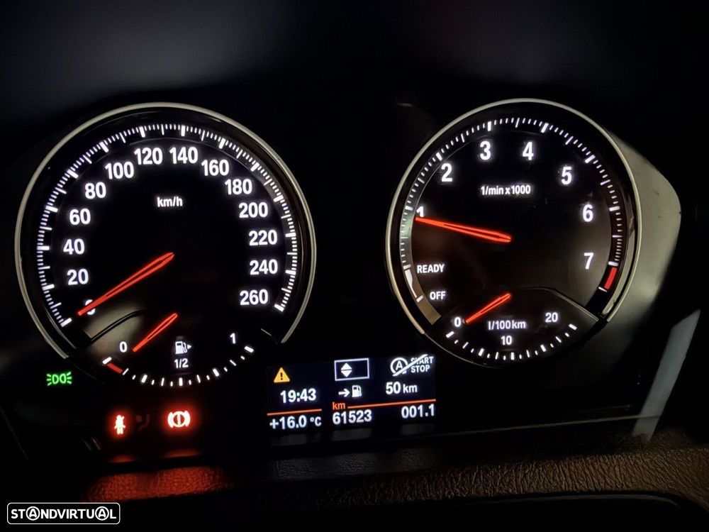 BMW 218 i Cabrio Line Sport - 29