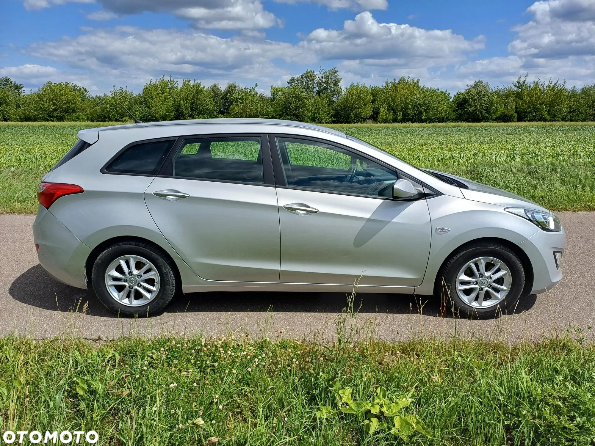 Hyundai i30 1.6 Classic + - 10