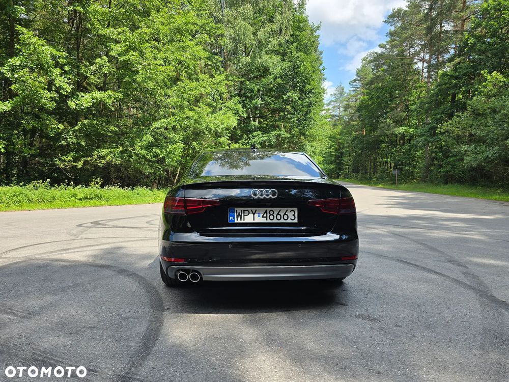 Audi A4 Limousine 2.0 TDI S tronic - 2