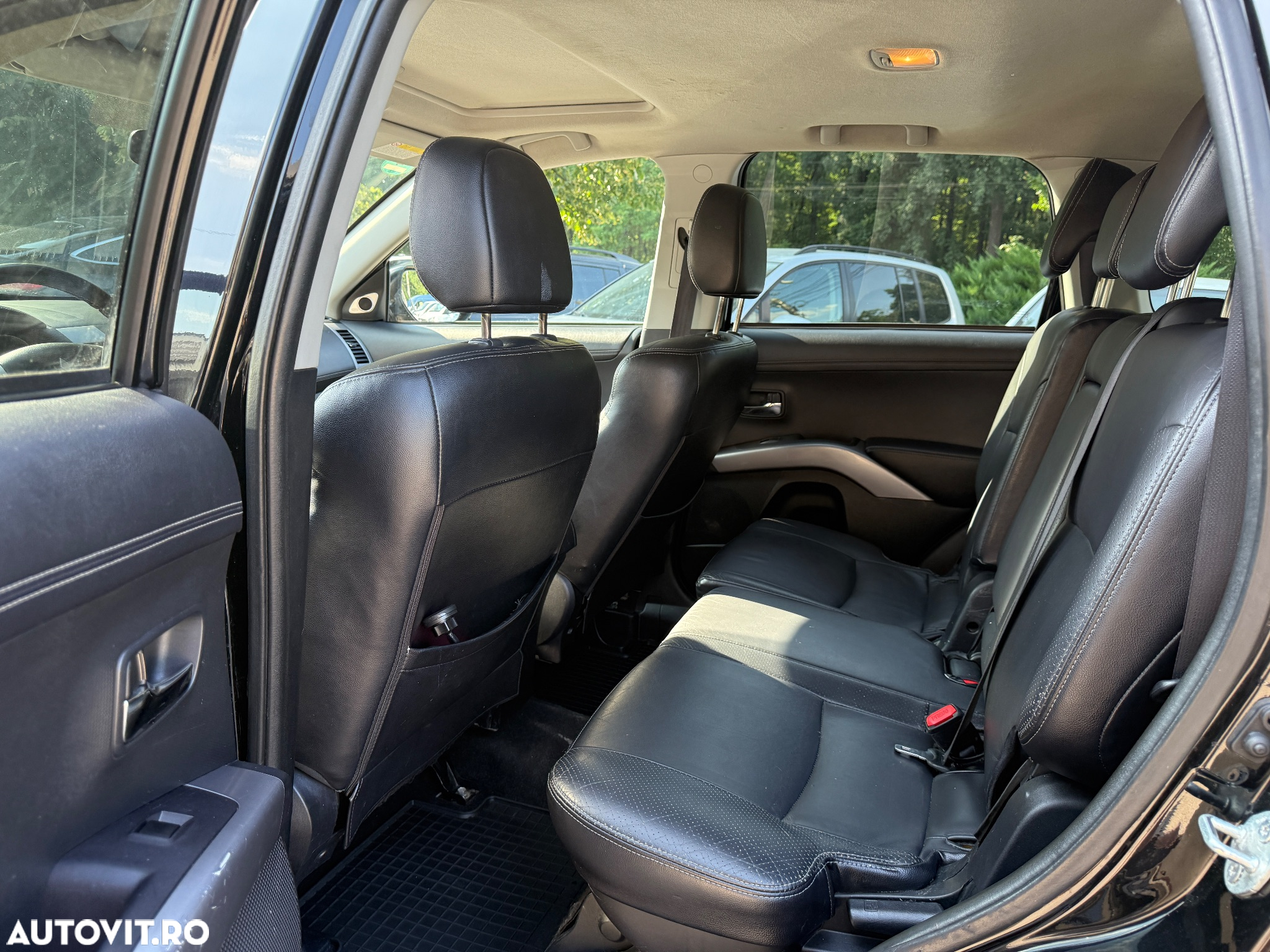 Mitsubishi Outlander 2.2 DI-D 4WD TC-SST Intense+ A06 - 10