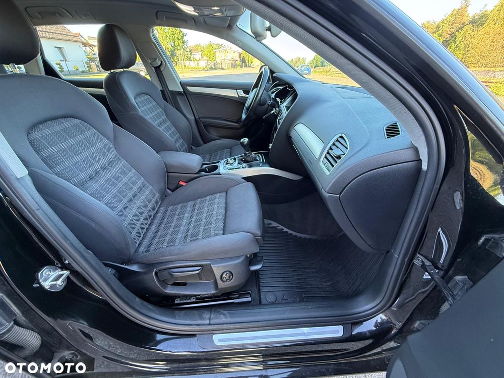 Audi A4 Avant 2.0 TDI ultra - 15