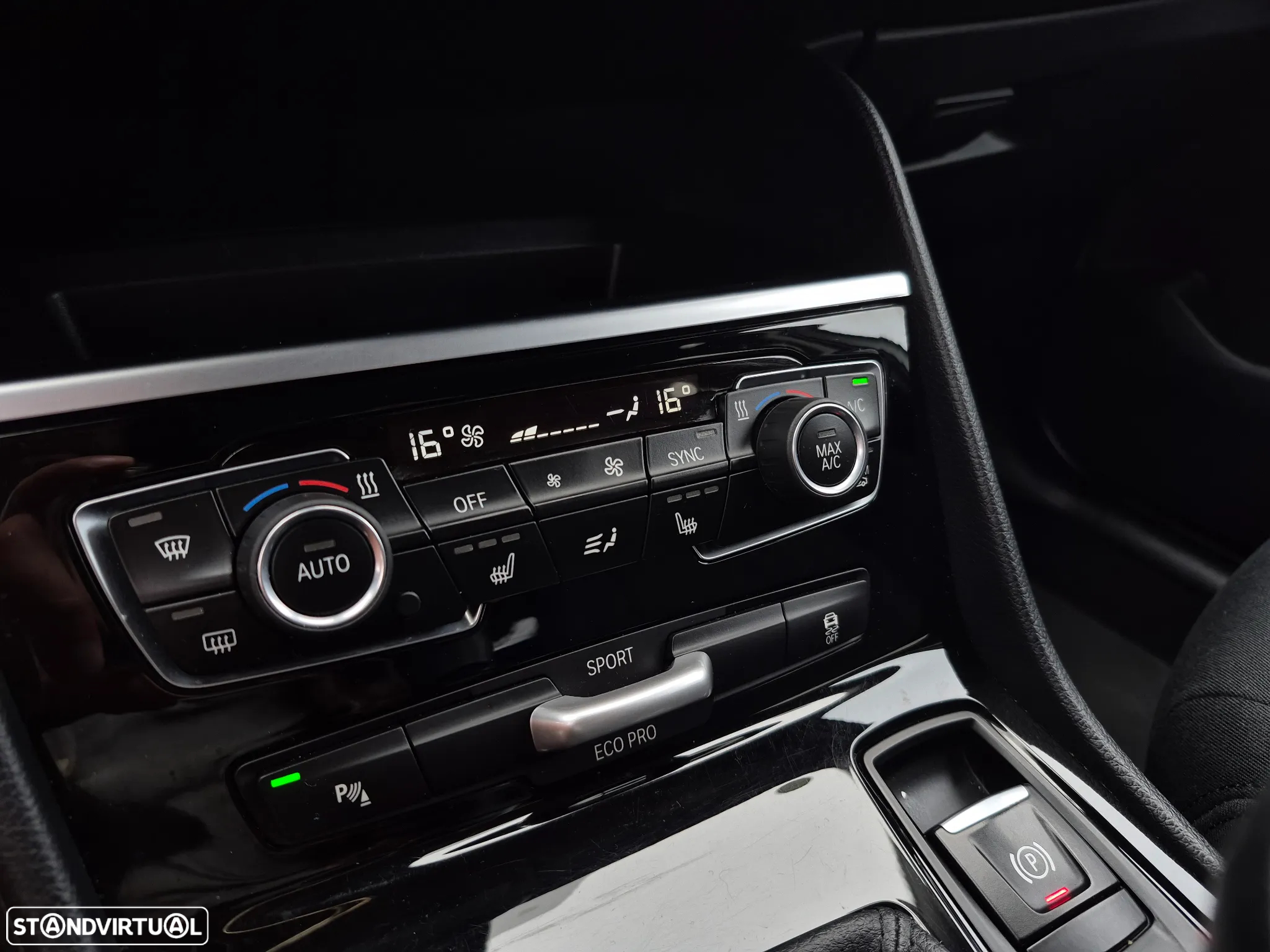 BMW 216 Gran Tourer i 7L Advantage - 16