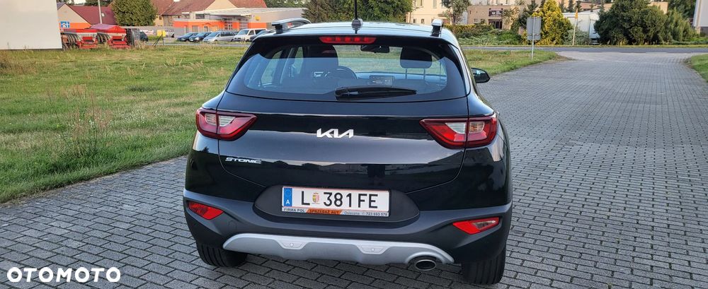 Kia Stonic - 4