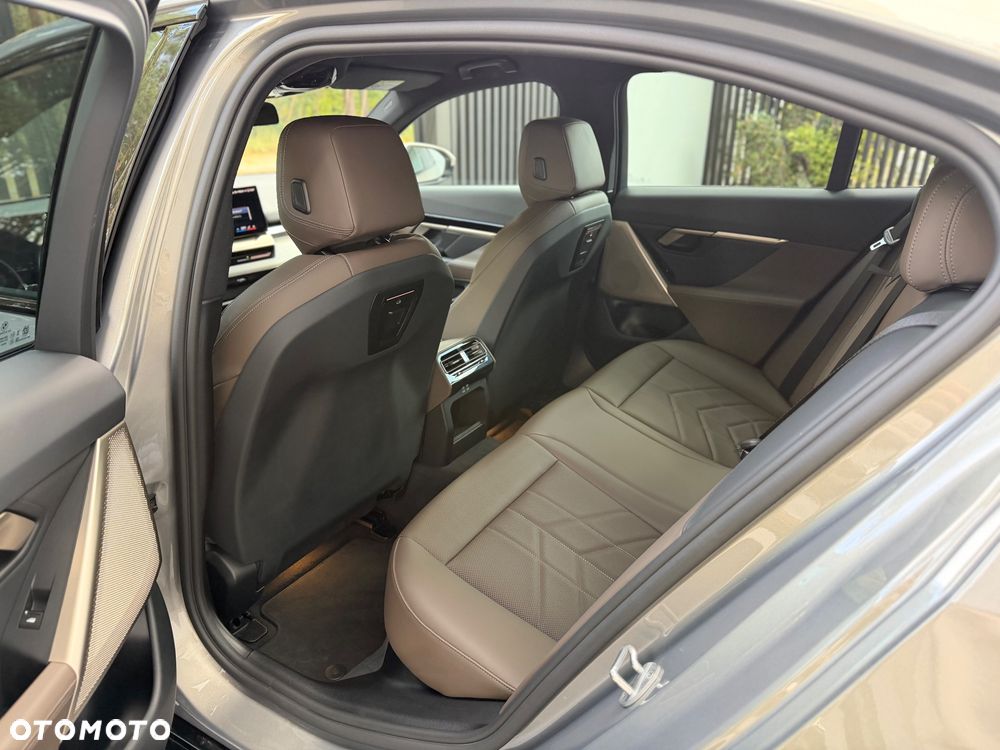 BMW Seria 5 520d mHEV M Sport - 20