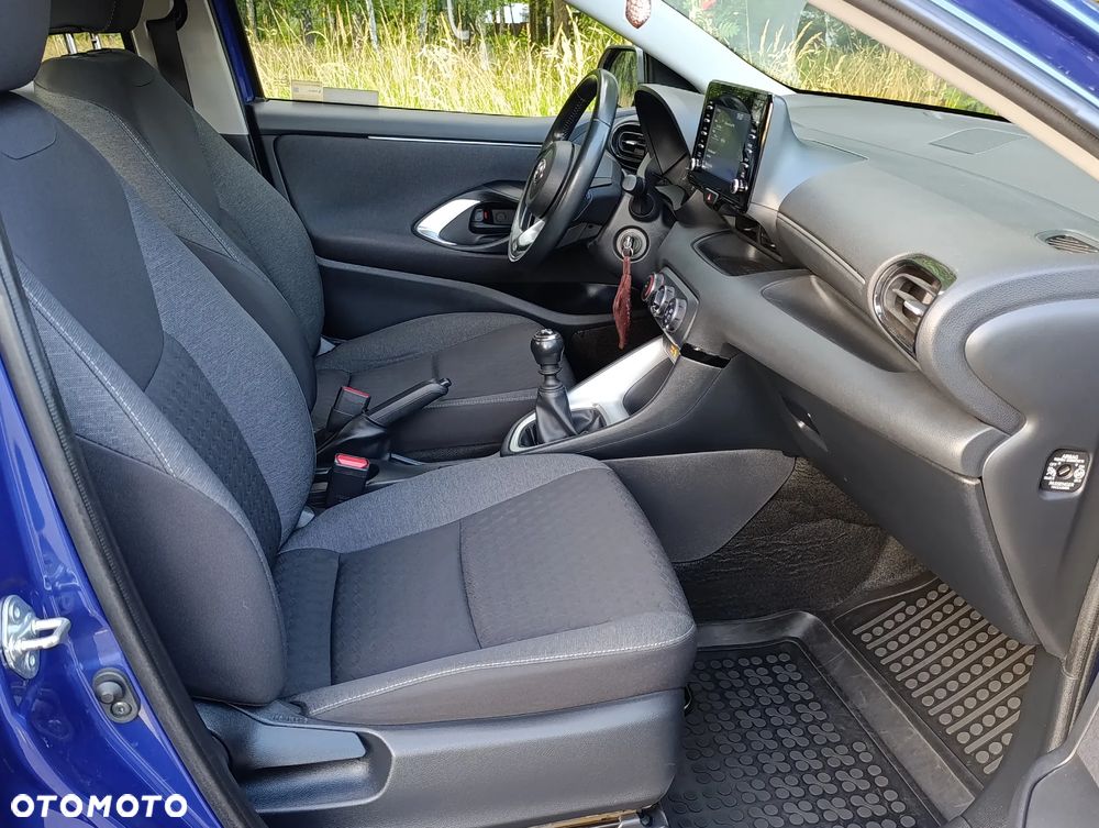 Toyota Yaris 1.5 Comfort - 21