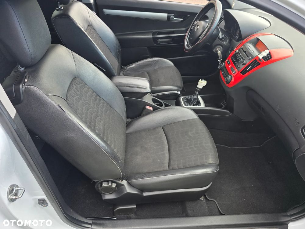 Kia ProCeed 2.0 CRDi EX - 10