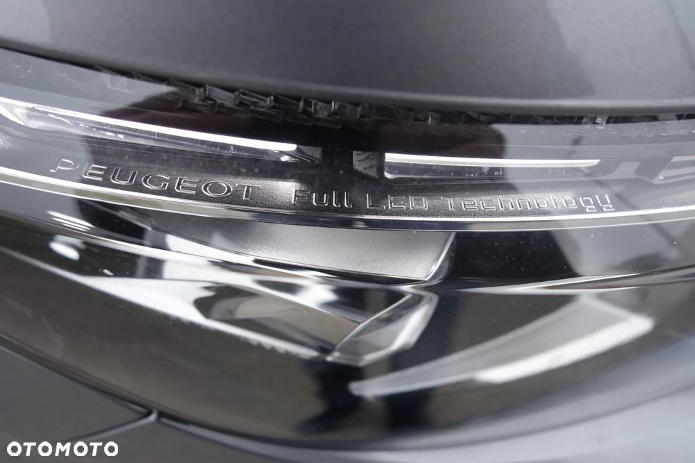 Peugeot 5008 1.6 PureTech GT Line S&S EAT8 - 9