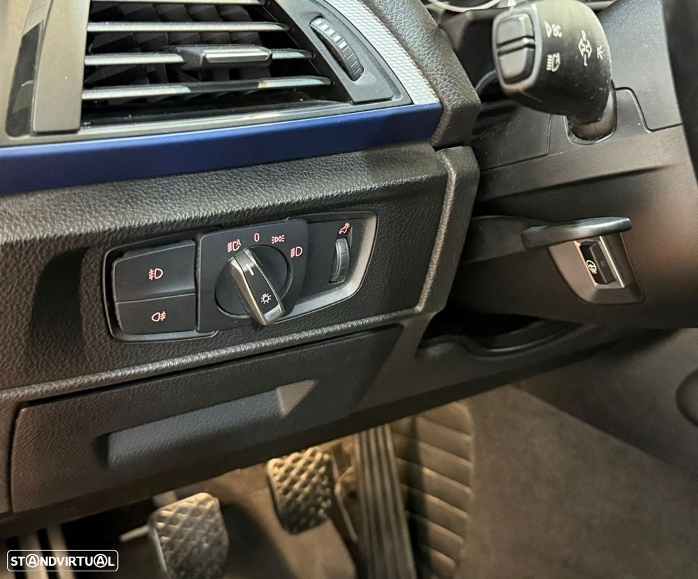 BMW 116 d Pack M - 20