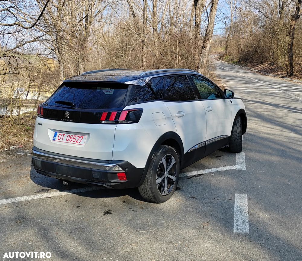 Peugeot 3008 PureTech 130 Stop & Start GPF EAT8 Crossway - 4