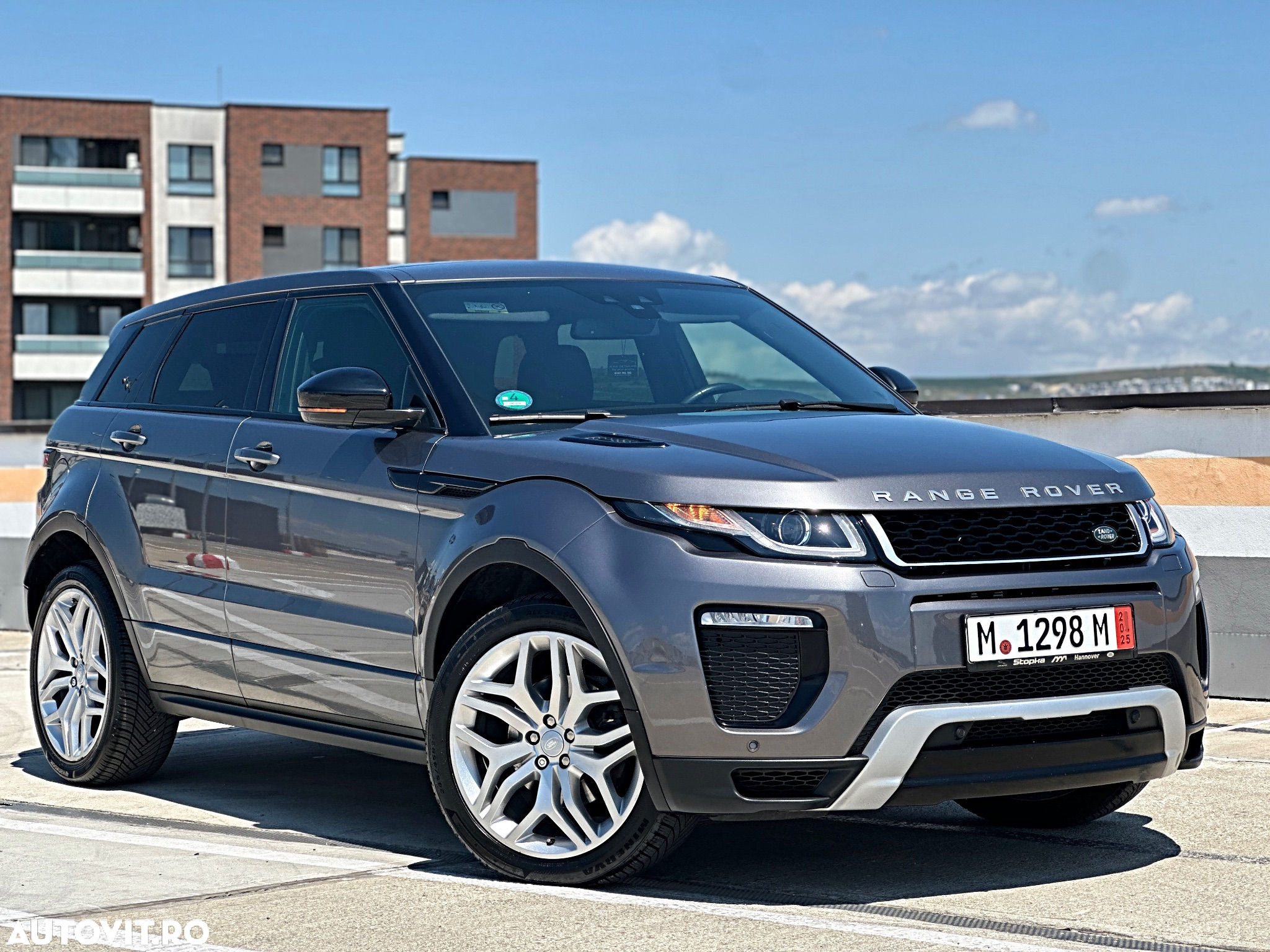 Land Rover Range Rover Evoque 2.0 D180 R-Dynamic S - 2