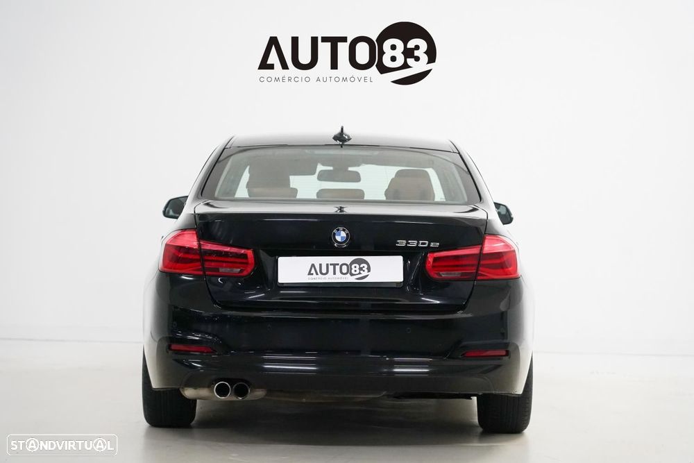 BMW 330 e iPerformance — photo 4
