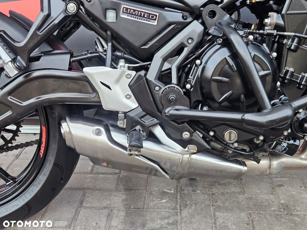 Kawasaki Z 650 - 20