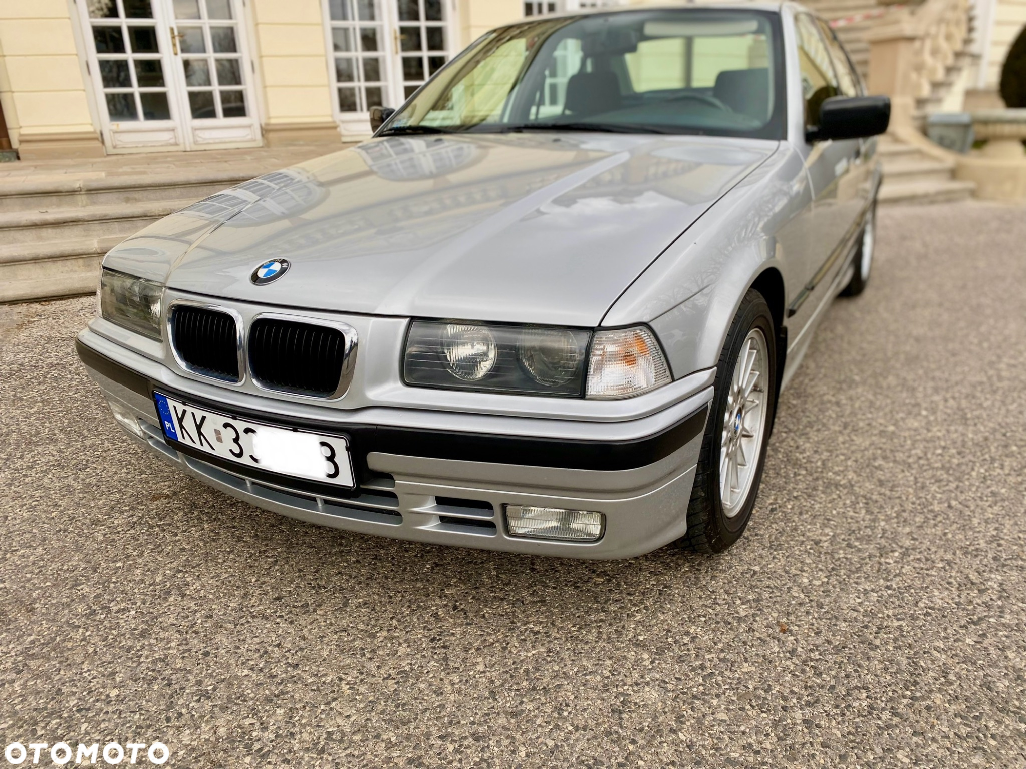 BMW Seria 3 316i Touring - 3