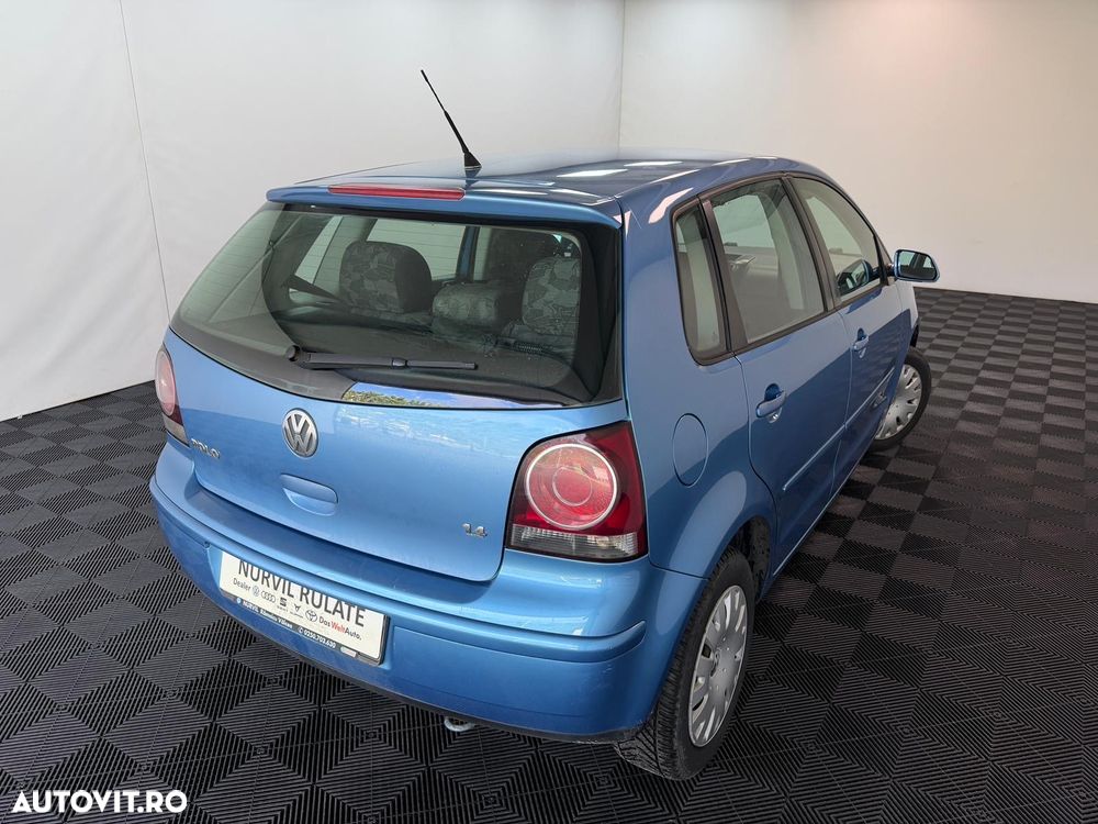 Volkswagen Polo 1.4 Comfortline - 7