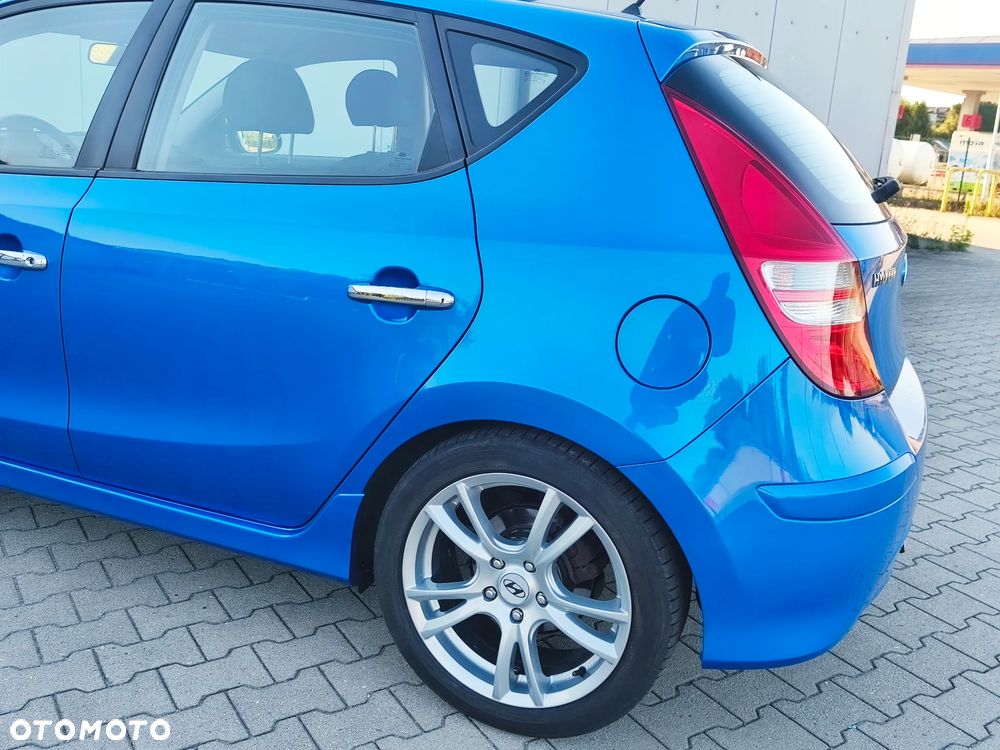 Hyundai i30 1.4 Blue Comfort - 21