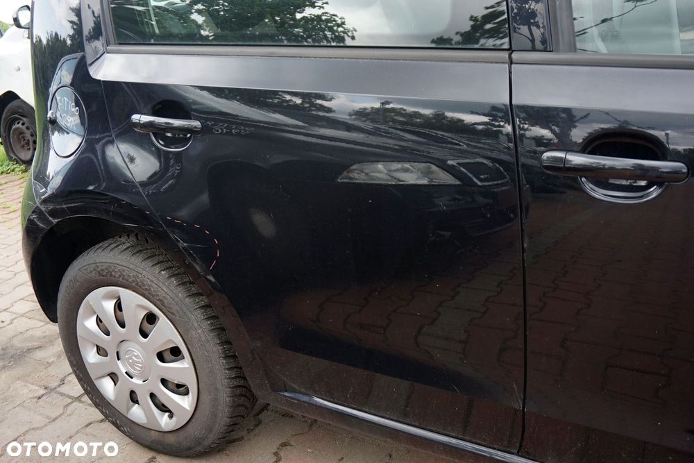 DRZWI TYLNE PRAWE CITIGO NF1 5D HB LC9X  CZARNY SKODA 2011-2019 - 2