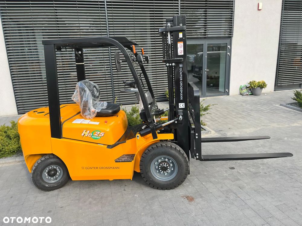 Günter Grossmann HE25 - 4