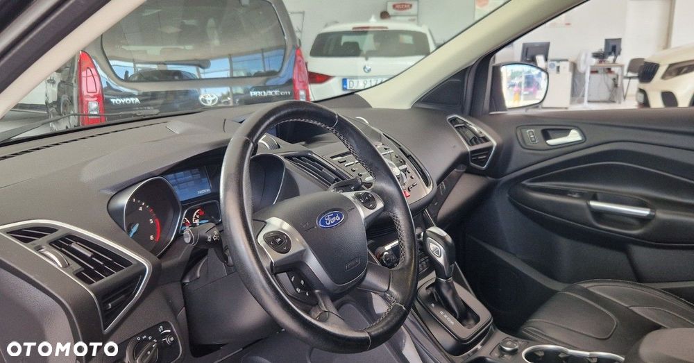 Ford Kuga 2.0 TDCi AWD Titanium - 14